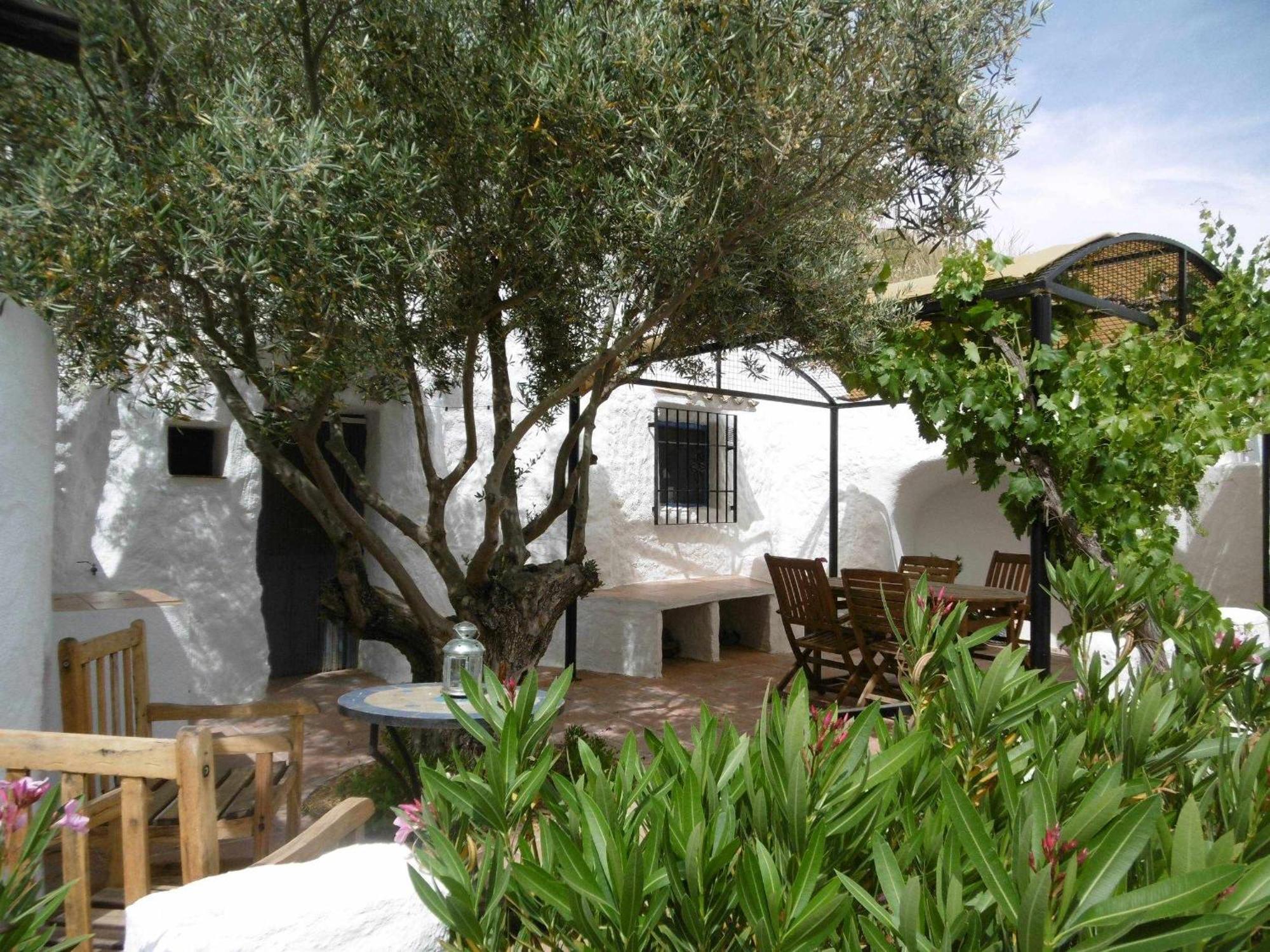 Cuevas Andalucia Pensionat Baza Exteriör bild